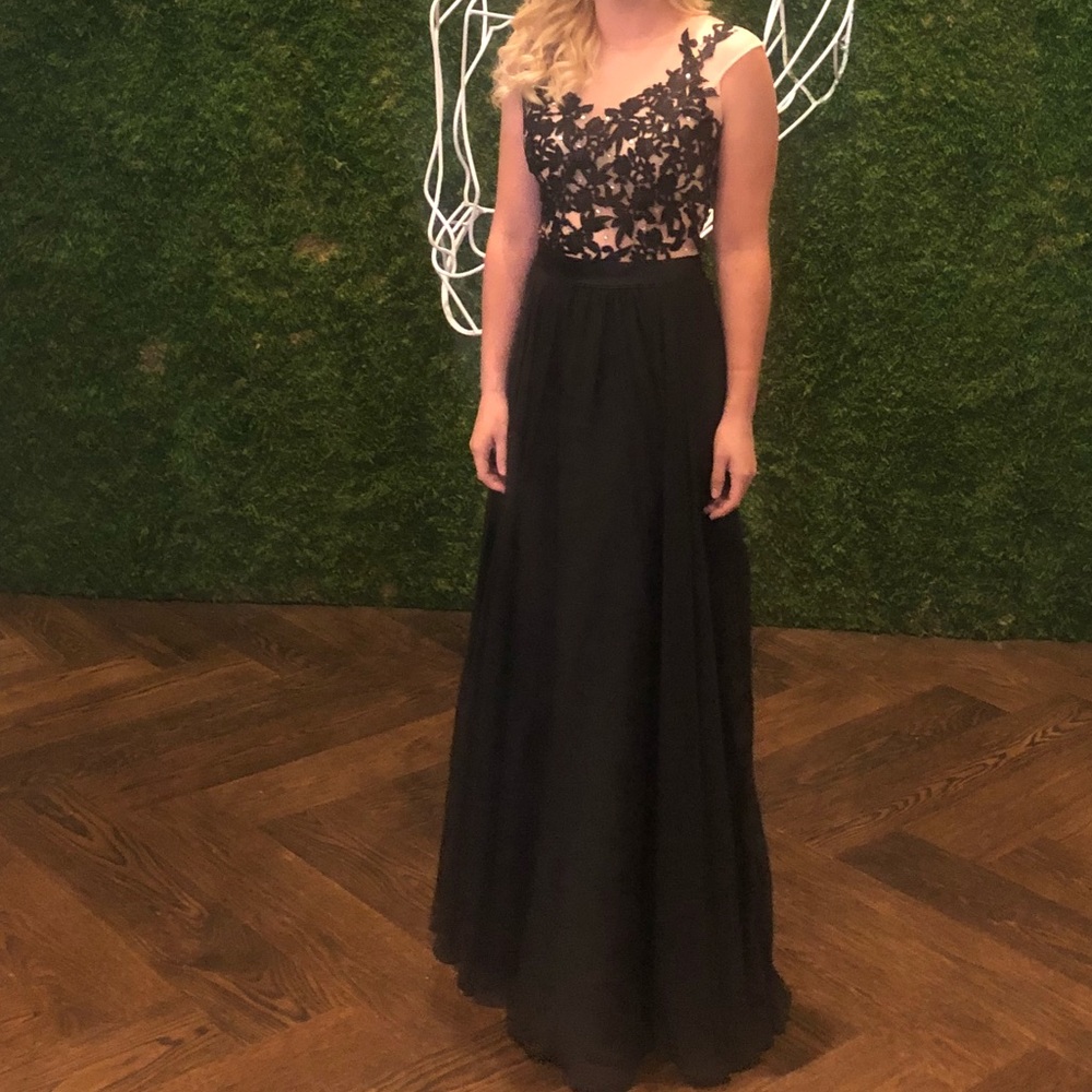 Black prom dress
